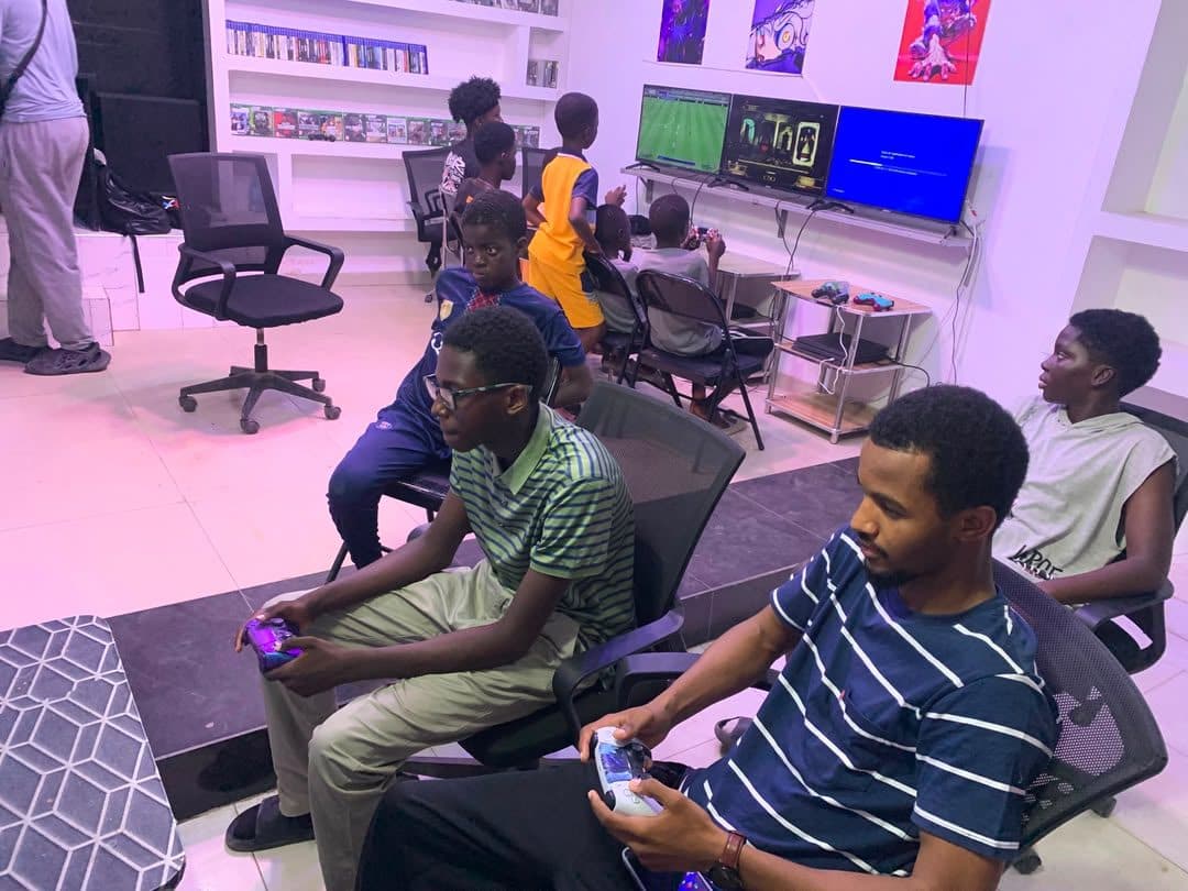 Salle de jeu SenGameStore 4