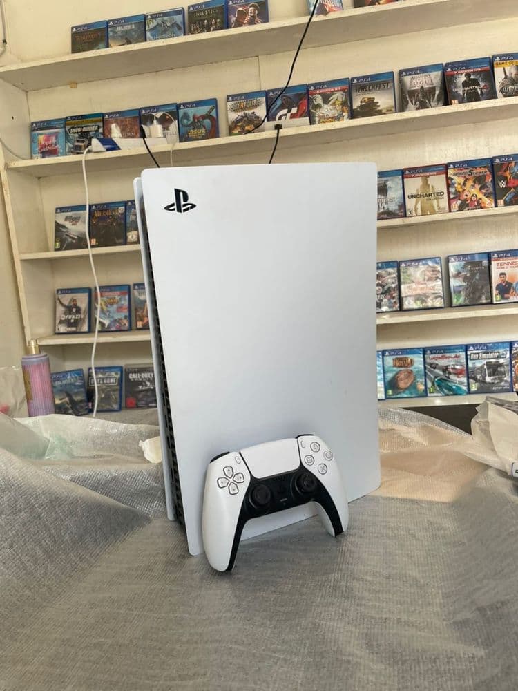 PS5 5 FAT Standard (Edition lecteur disque) avec boite exterieur